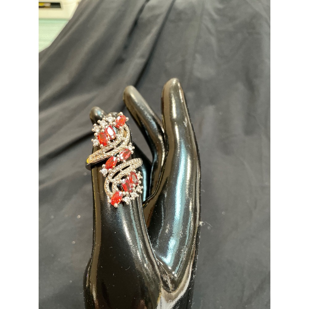 Unbranded Cocktail Ring Size 7.5 Red Silver Tone Marquise Statement Bypass Swirl